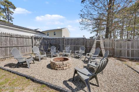 8 Avalon Avenue Barnegat NJ 08005