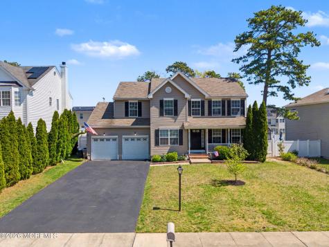 8 Avalon Avenue Barnegat NJ 08005