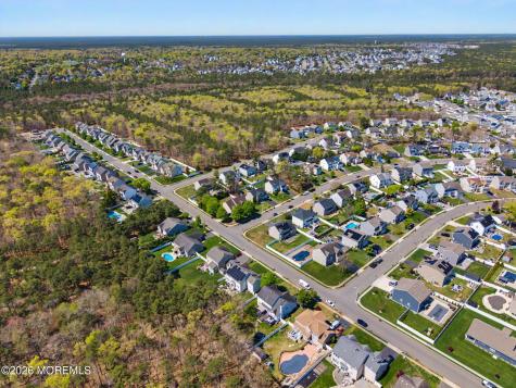 8 Avalon Avenue Barnegat NJ 08005