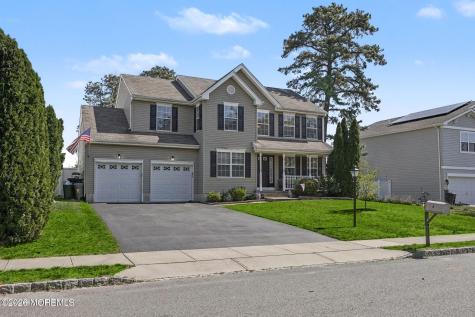 8 Avalon Avenue Barnegat NJ 08005