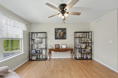 8 Avalon Avenue Barnegat NJ 08005