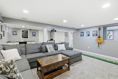 482 Clifton Avenue Bayville NJ 08721