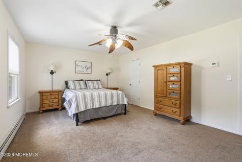 482 Clifton Avenue Bayville NJ 08721