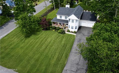 482 Clifton Avenue Bayville NJ 08721