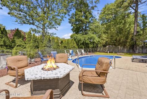 482 Clifton Avenue Bayville NJ 08721