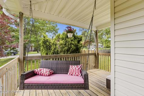482 Clifton Avenue Bayville NJ 08721