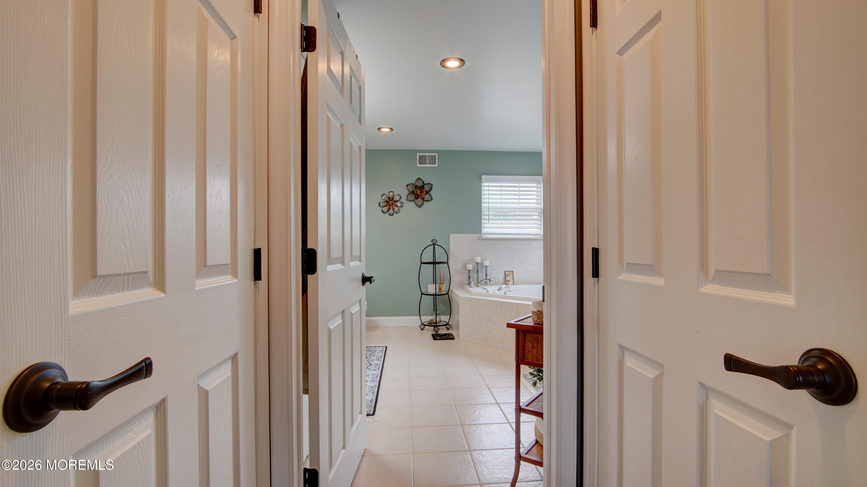 21 Samantha Circle Matawan NJ 07747