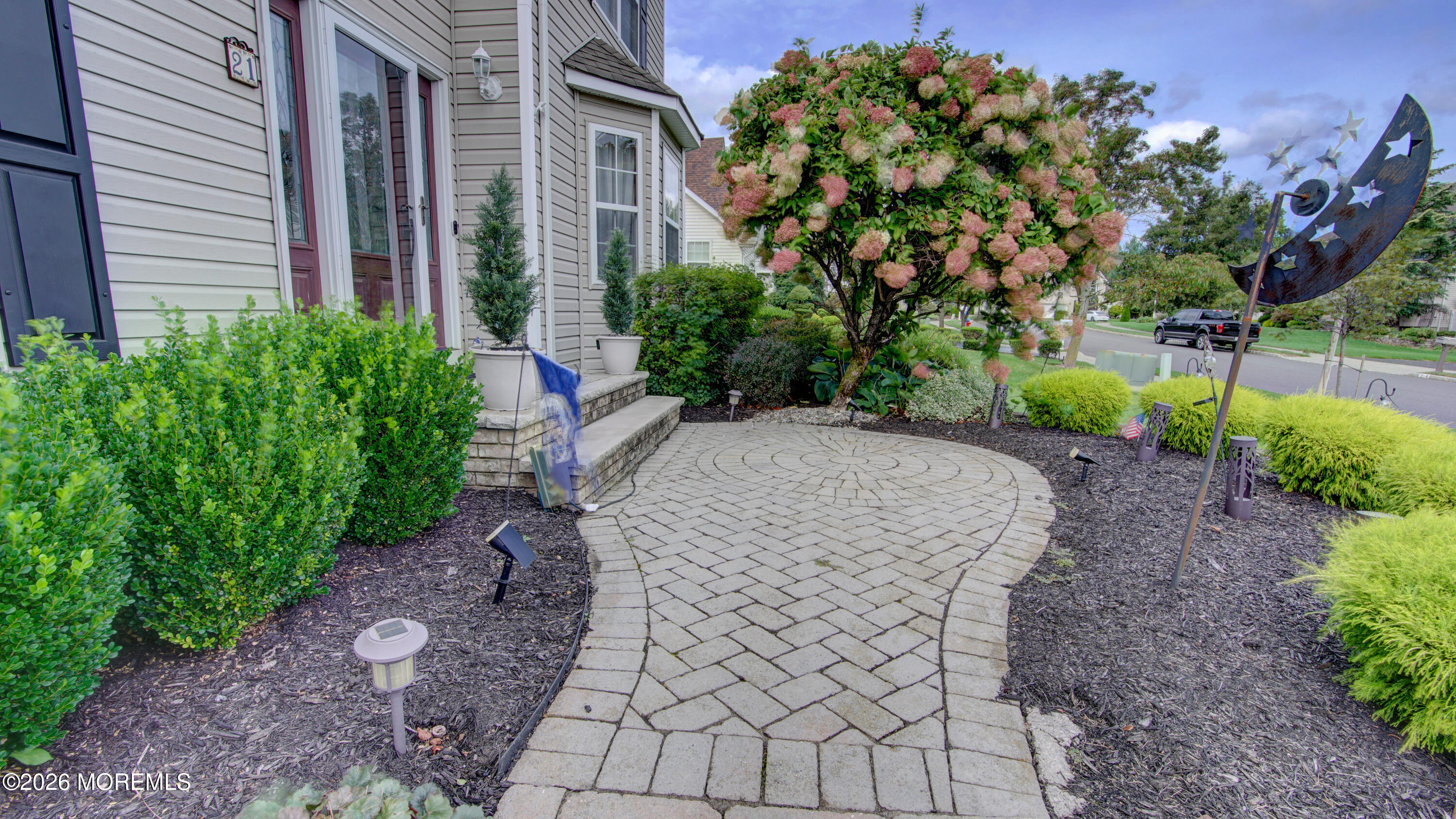 21 Samantha Circle Matawan NJ 07747