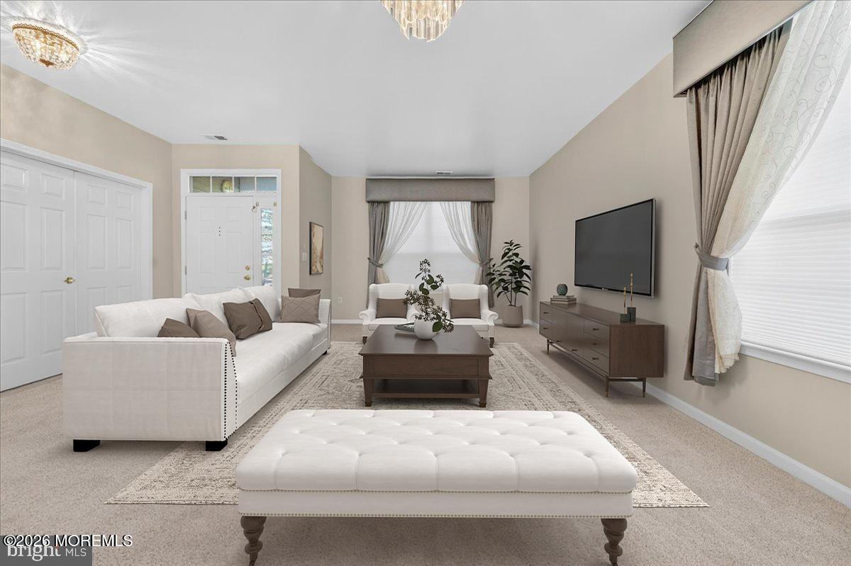 7 Allister Lane Columbus NJ 08022