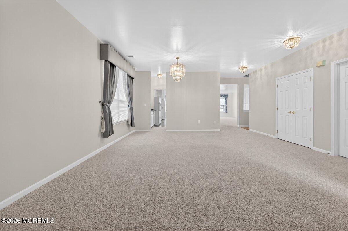 7 Allister Lane Columbus NJ 08022