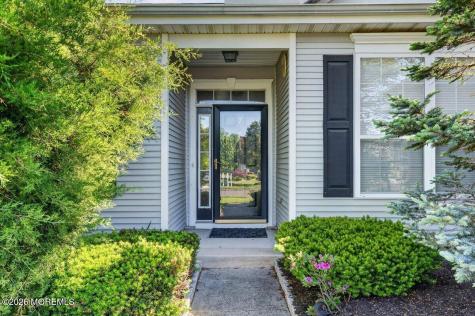 7 Allister Lane Columbus NJ 08022