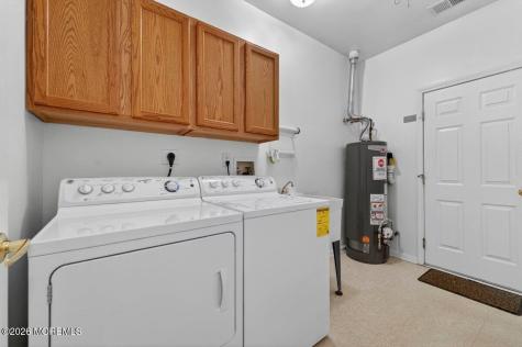 7 Allister Lane Columbus NJ 08022