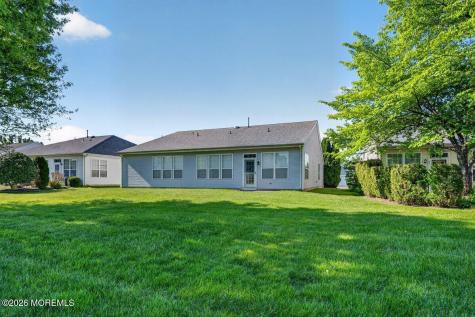 7 Allister Lane Columbus NJ 08022