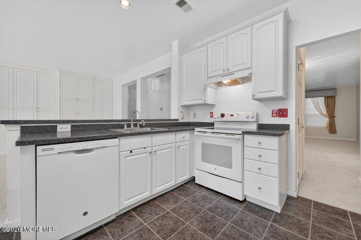 7 Allister Lane Columbus NJ 08022