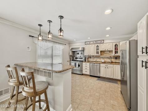 58 Carriage Lane Englishtown NJ 07726