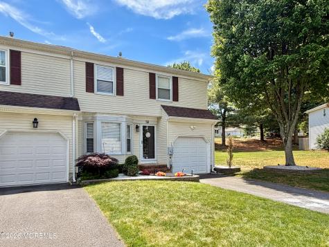 58 Carriage Lane Englishtown NJ 07726