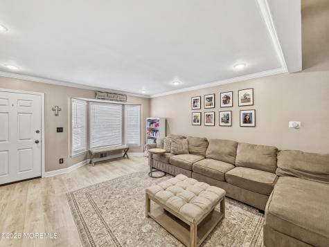 58 Carriage Lane Englishtown NJ 07726