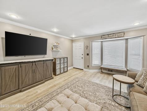 58 Carriage Lane Englishtown NJ 07726