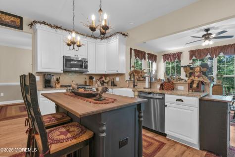 101 Kensington Drive Galloway NJ 08205
