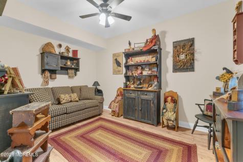 101 Kensington Drive Galloway NJ 08205
