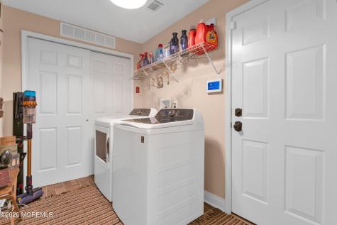 101 Kensington Drive Galloway NJ 08205