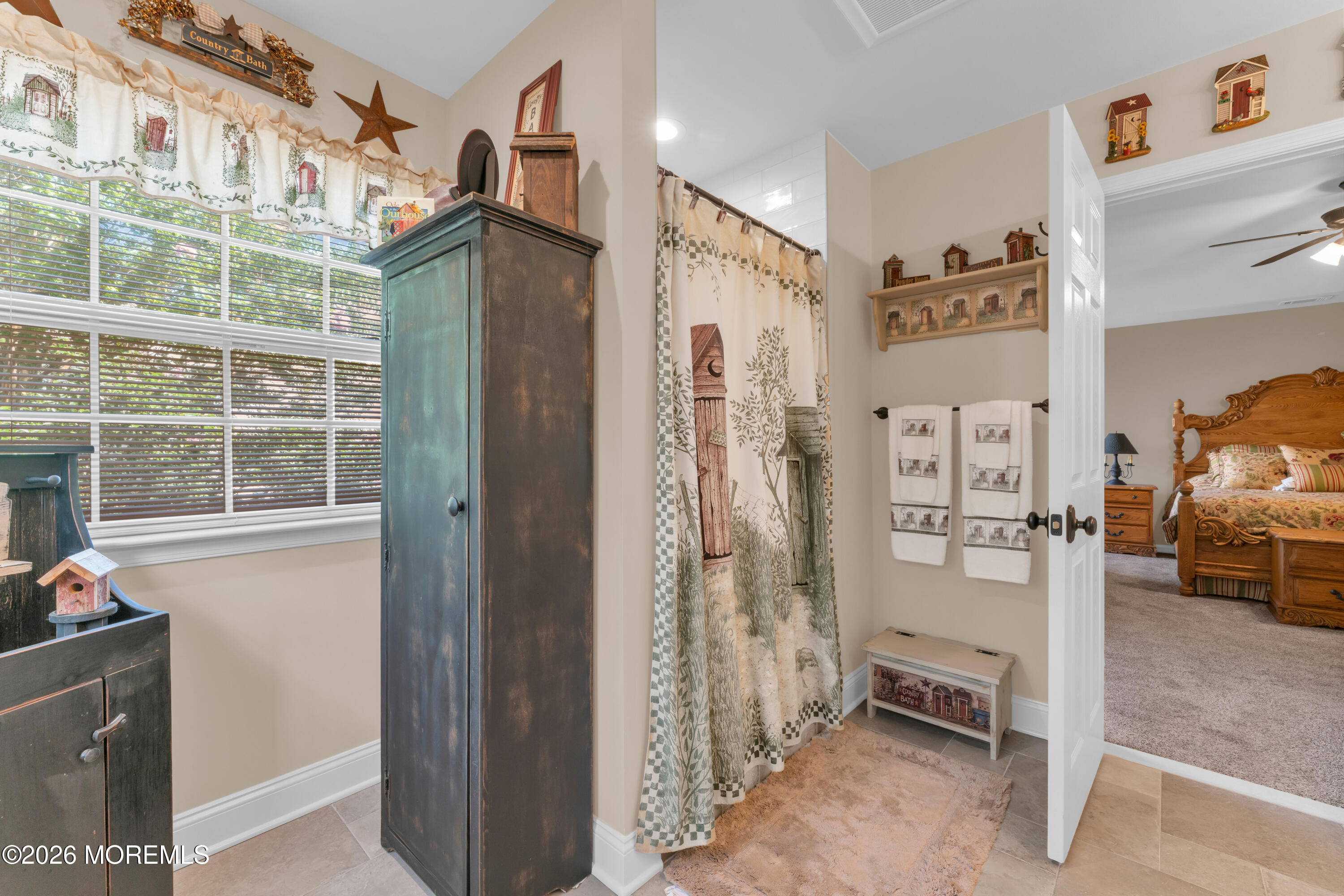 101 Kensington Drive Galloway NJ 08205