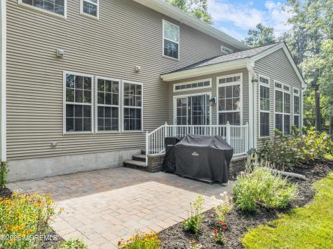 101 Kensington Drive Galloway NJ 08205
