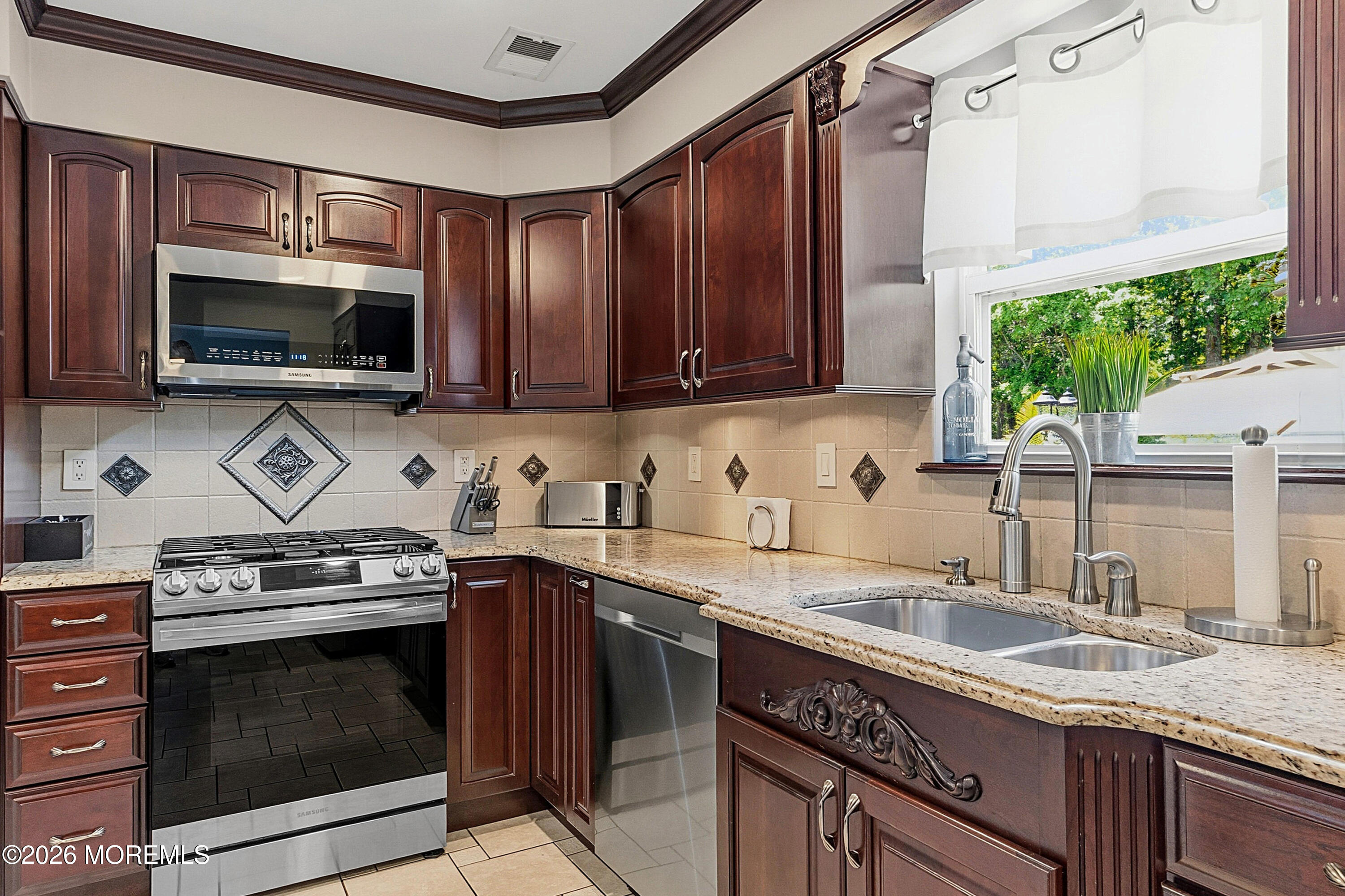 42 Netty Street Howell NJ 07731