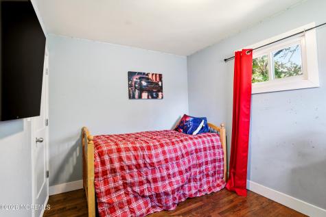 32 Goldweber Avenue Jackson NJ 08527