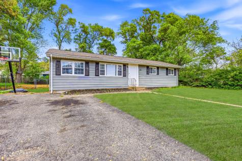 32 Goldweber Avenue Jackson NJ 08527