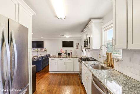 32 Goldweber Avenue Jackson NJ 08527
