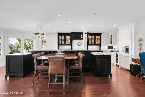 1052 Barnegat Lane Mantoloking NJ 08738