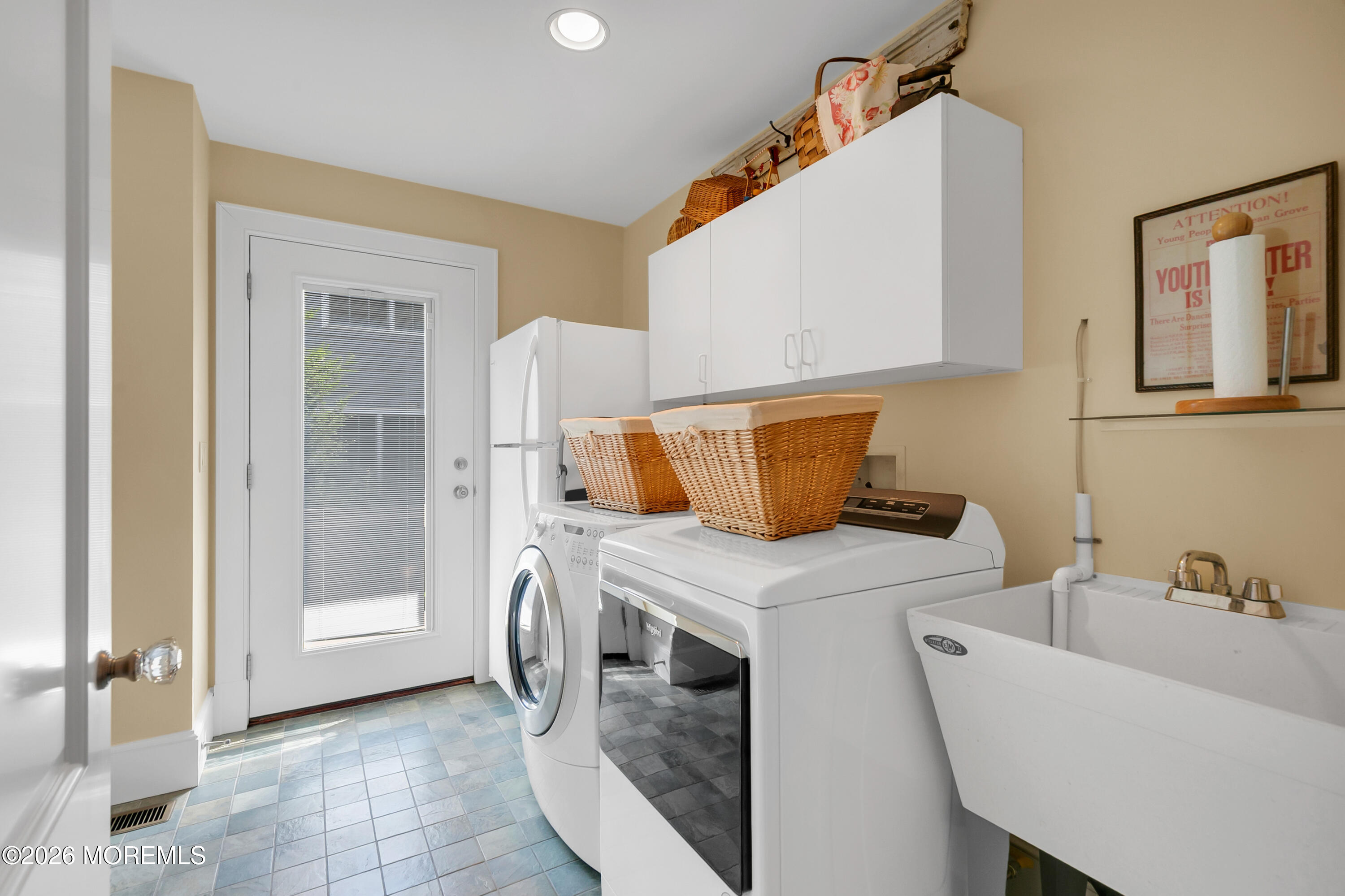 1052 Barnegat Lane Mantoloking NJ 08738