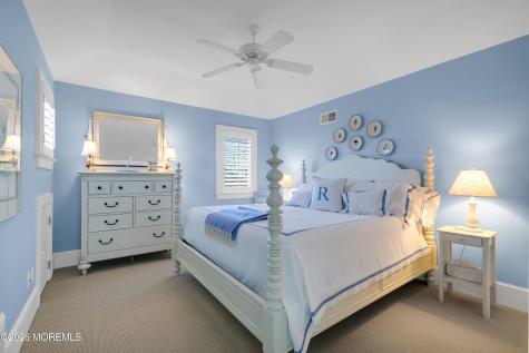 1052 Barnegat Lane Mantoloking NJ 08738