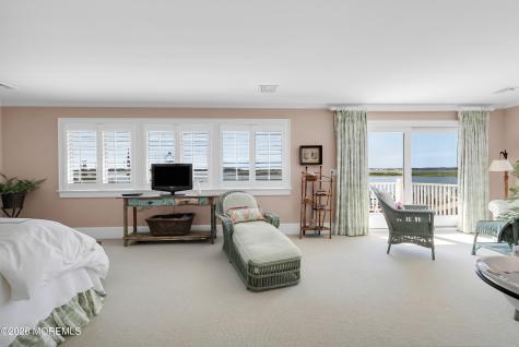 1052 Barnegat Lane Mantoloking NJ 08738