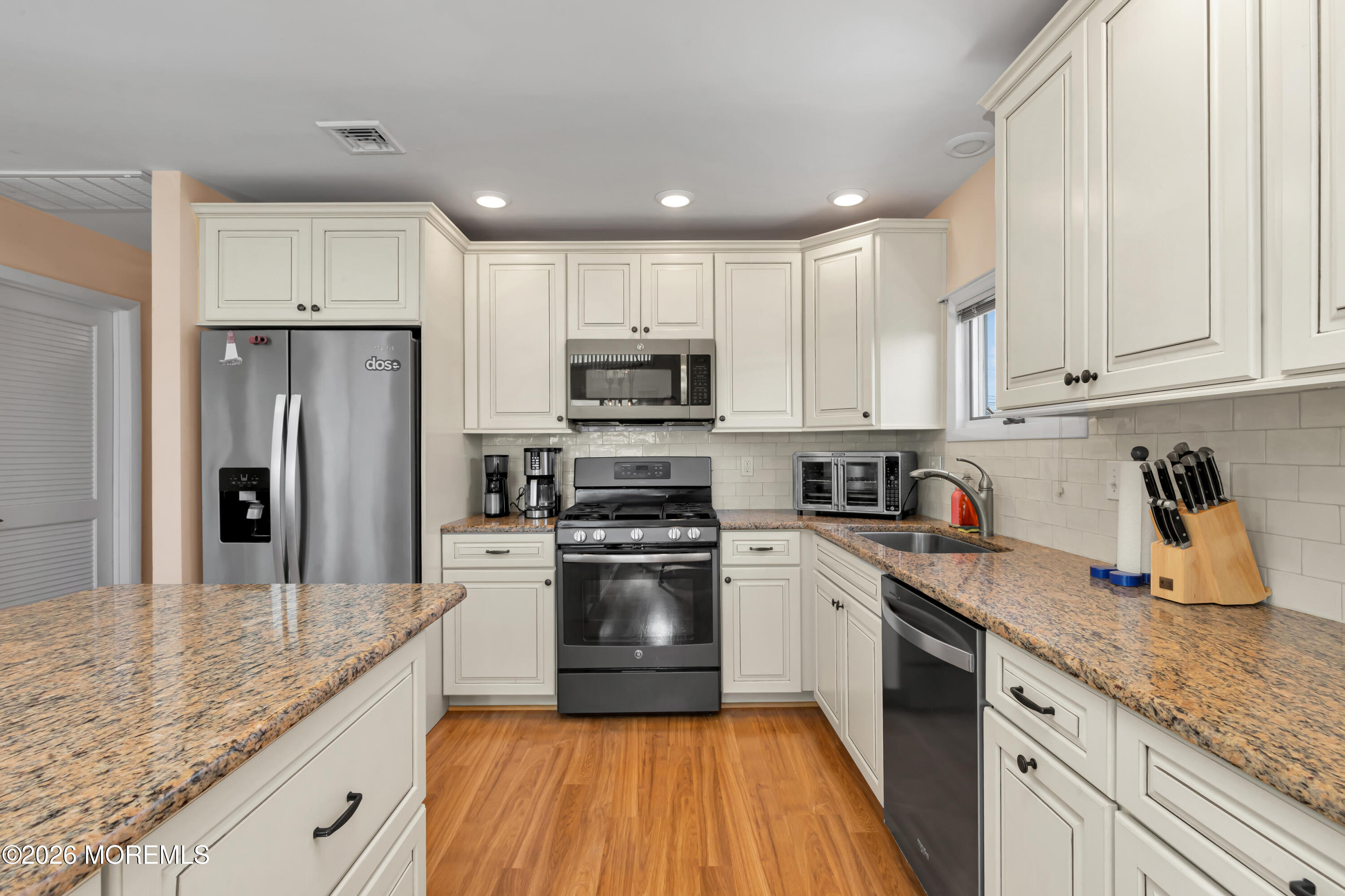 33 W Mullica Road Little Egg Harbor NJ 08087