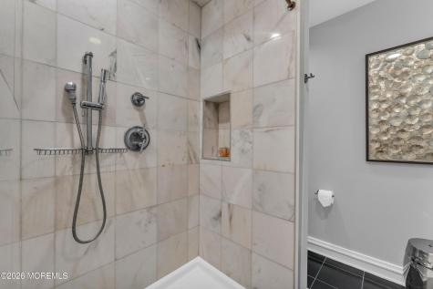 19 W Parkway Place Holmdel NJ 07733