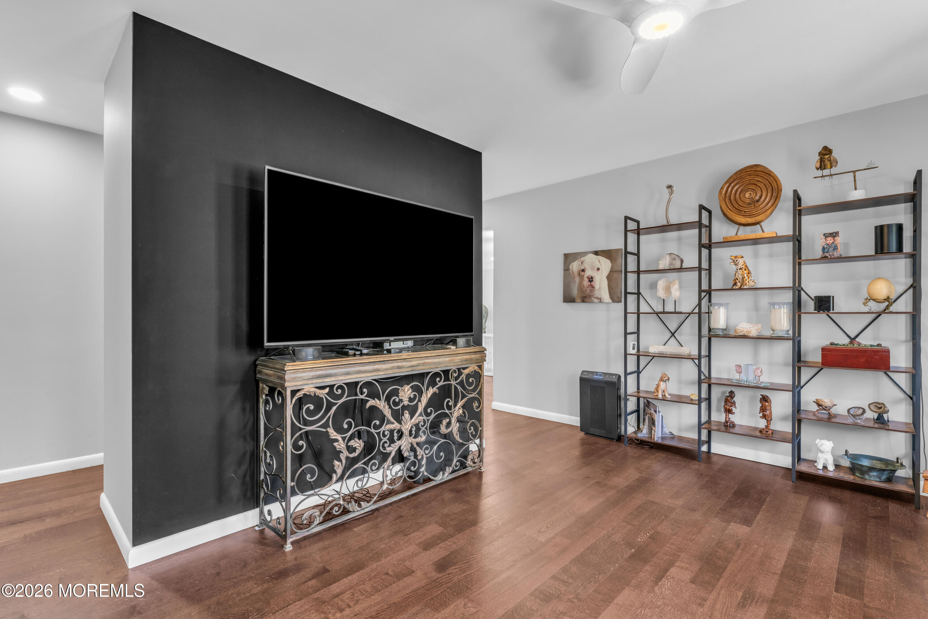 19 W Parkway Place Holmdel NJ 07733
