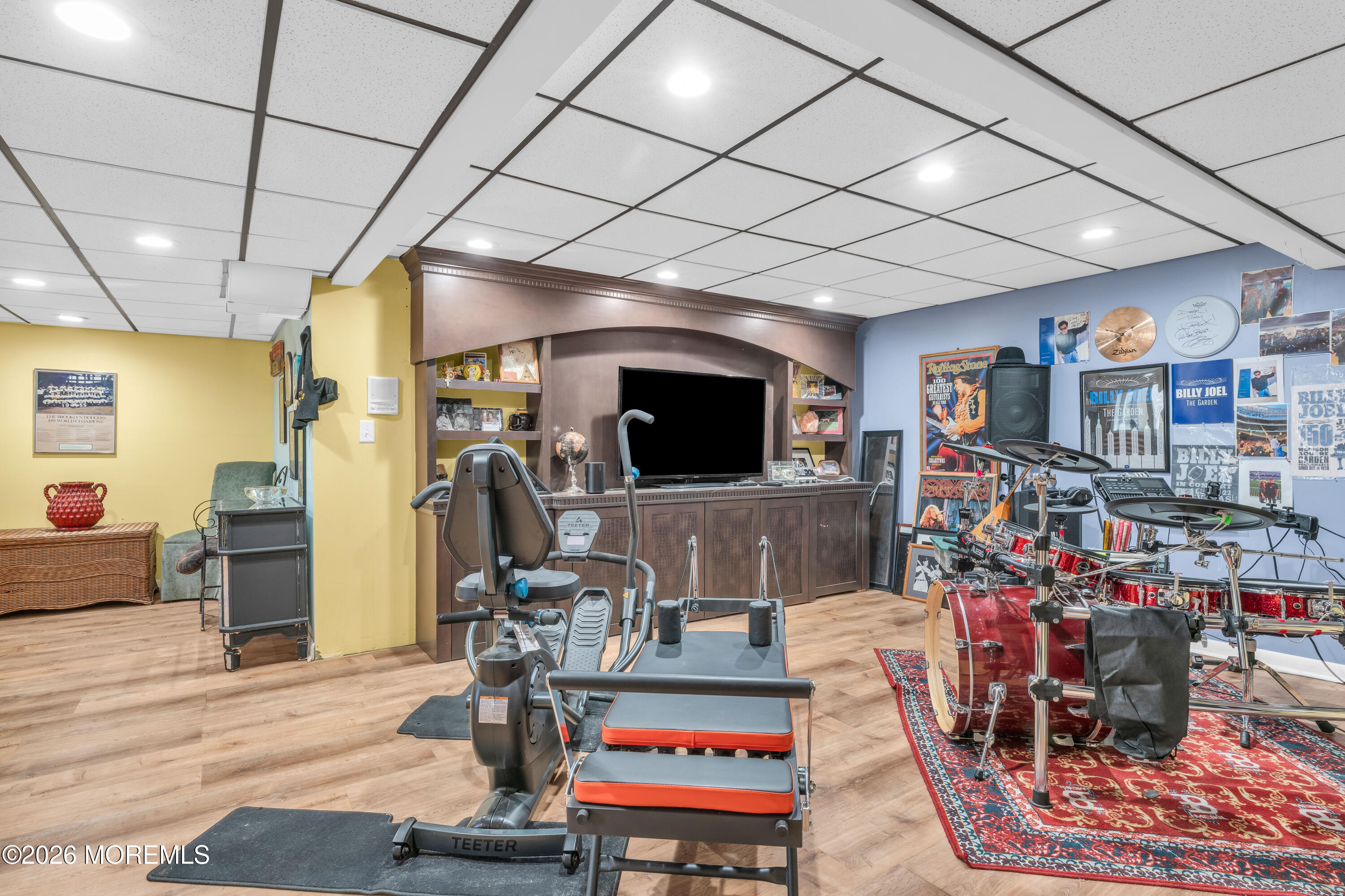 19 W Parkway Place Holmdel NJ 07733