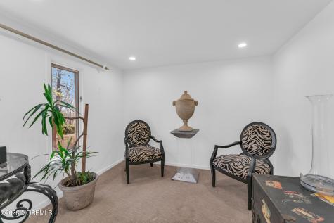 19 W Parkway Place Holmdel NJ 07733