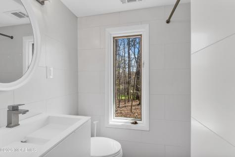 19 W Parkway Place Holmdel NJ 07733