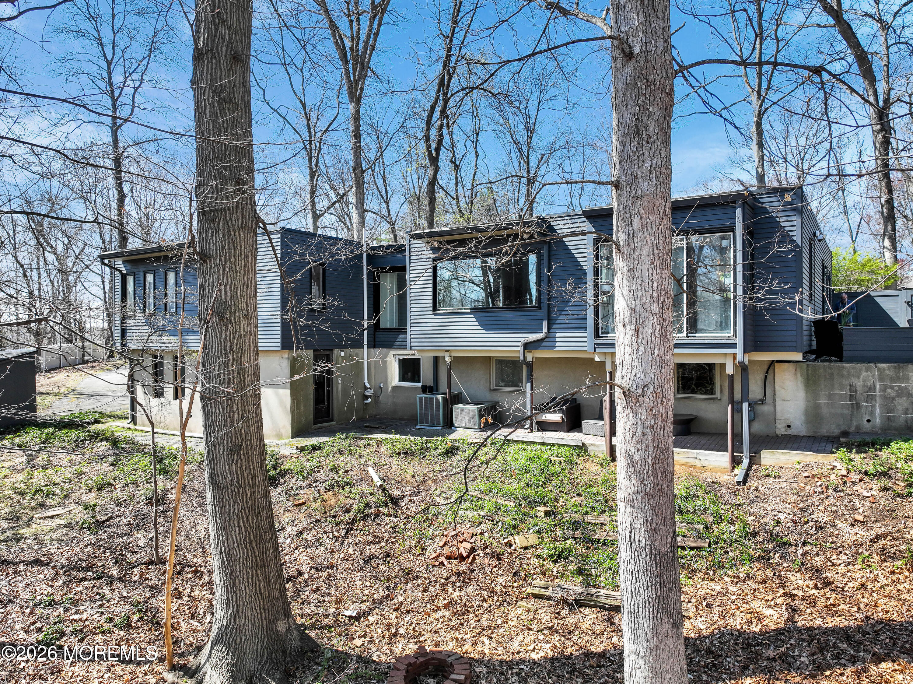 19 W Parkway Place Holmdel NJ 07733