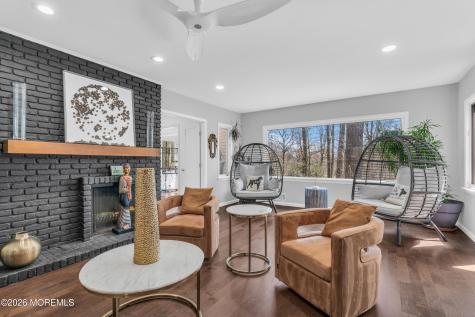 19 W Parkway Place Holmdel NJ 07733