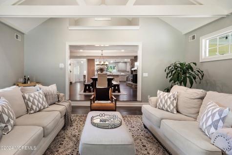 32 Manson Place Little Silver NJ 07739
