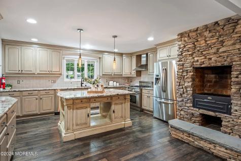 32 Manson Place Little Silver NJ 07739