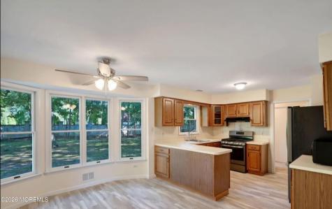 1220 Fox Hollow Drive Toms River NJ 08755