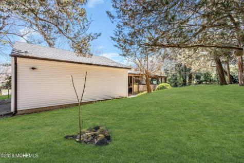 40 Redwood Place Jackson NJ 08527