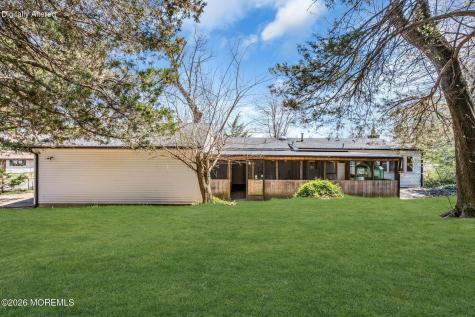 40 Redwood Place Jackson NJ 08527