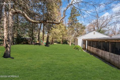 40 Redwood Place Jackson NJ 08527