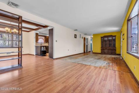 40 Redwood Place Jackson NJ 08527